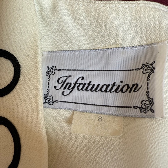 Vintage Elegant Black and White Dress - Picture 9 of 11